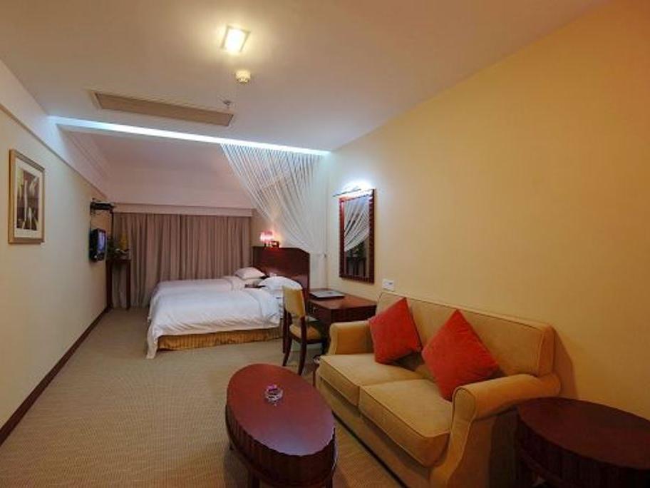 Starway Hotel Silver Чжухай Экстерьер фото
