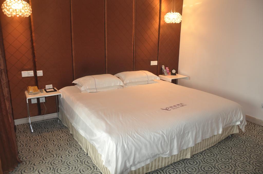 Starway Hotel Silver Чжухай Номер фото